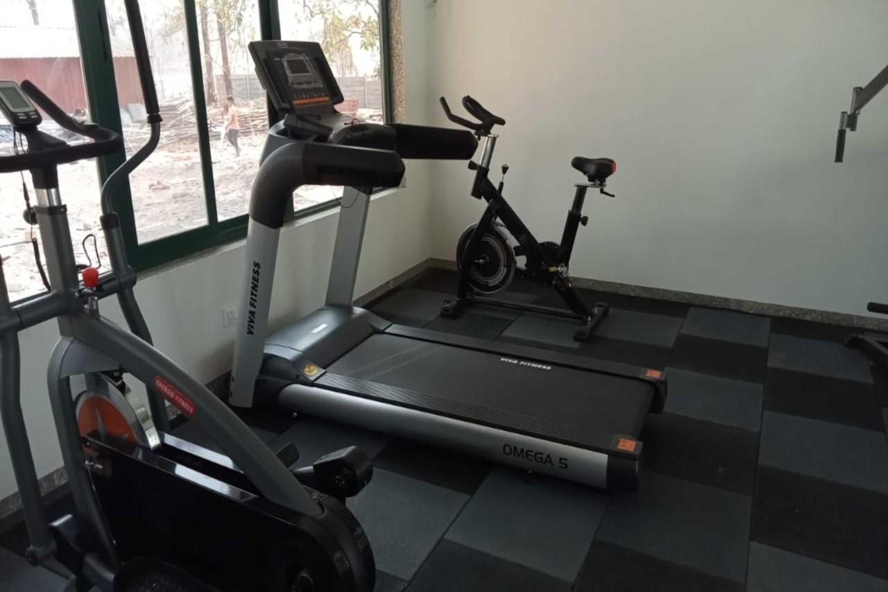 סילבאסה White Feather Resort Kauncha מראה חיצוני תמונה