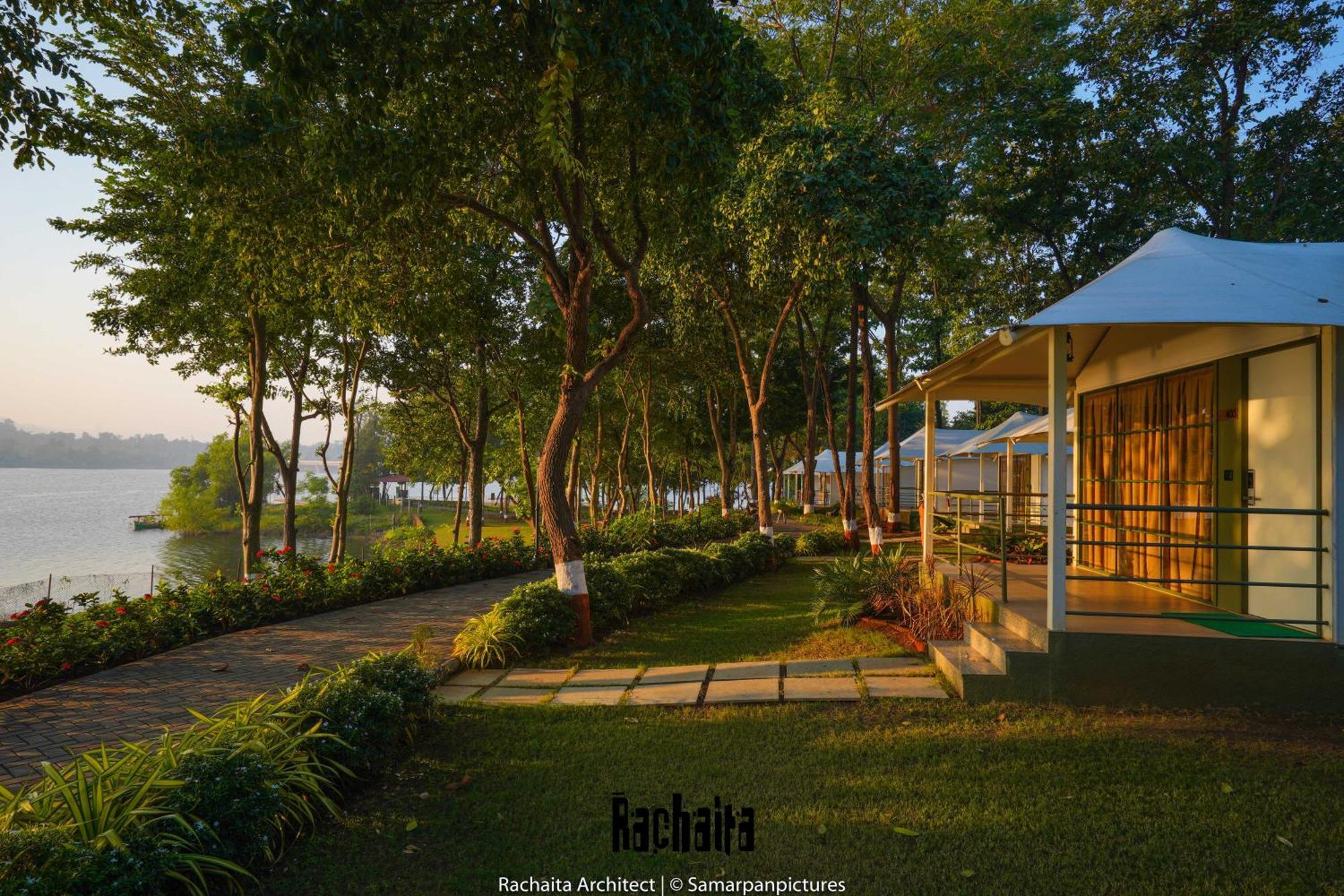 סילבאסה White Feather Resort Kauncha מראה חיצוני תמונה