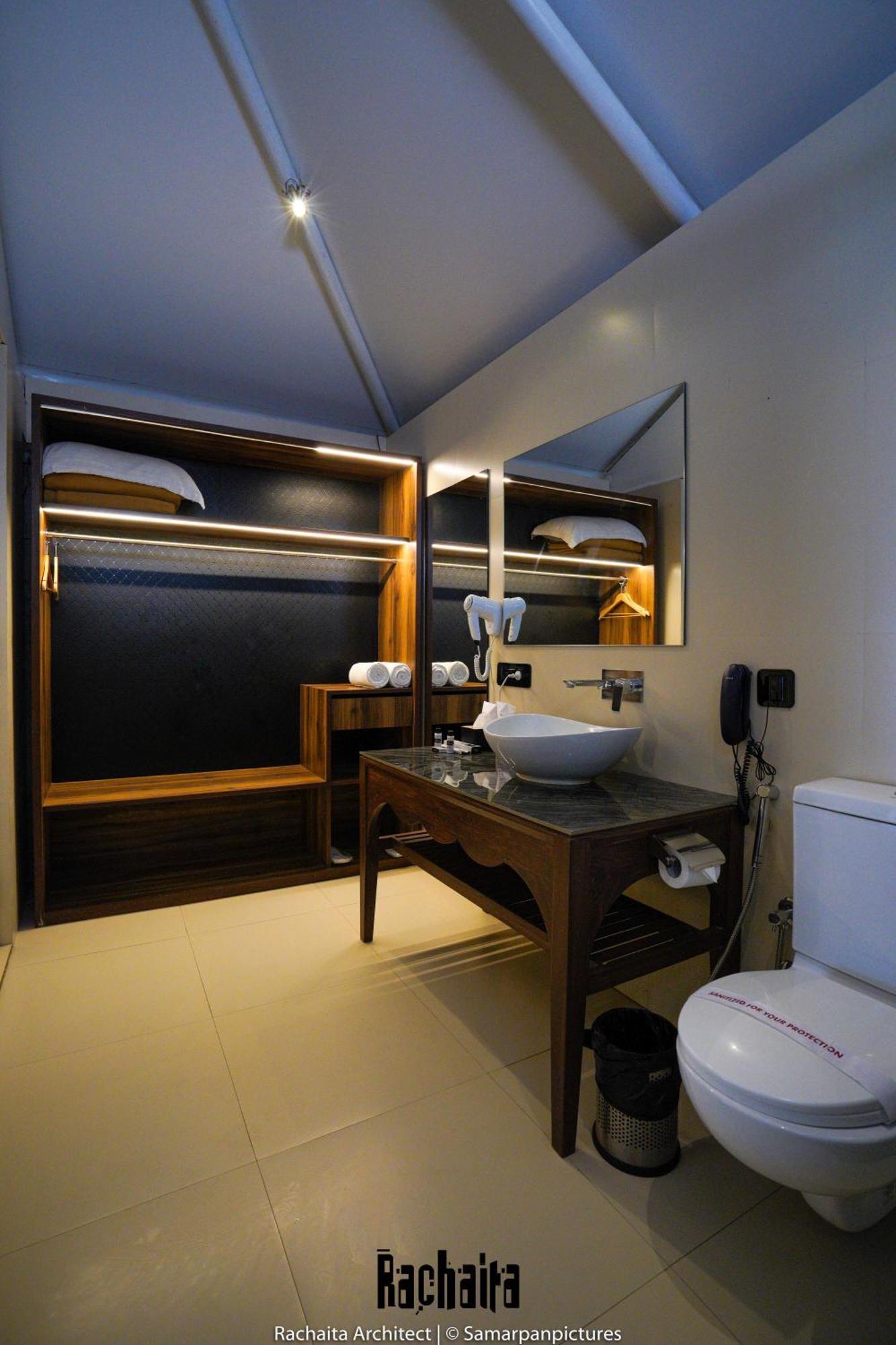 סילבאסה White Feather Resort Kauncha מראה חיצוני תמונה